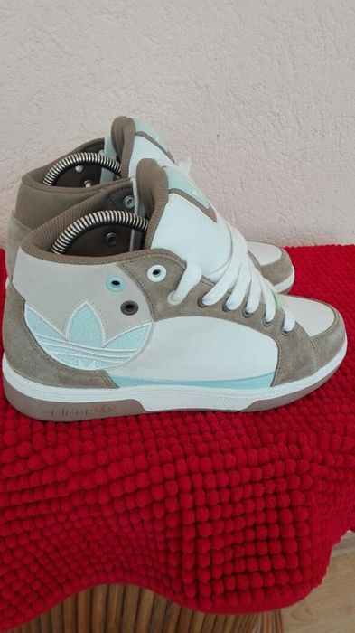 Bascheti Adidas nr 38 piele