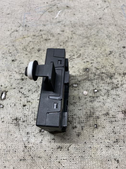 modul portiera stanga fata  volkswagen golf 7 break 2.0 motorina 2015