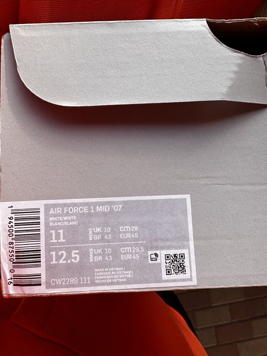 Vând AF1 MID White