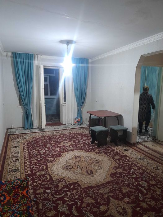 Ijaraga uy Sanat saroy oldida