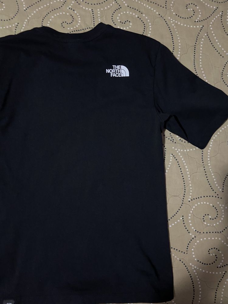 Tricou The North Face ca nou