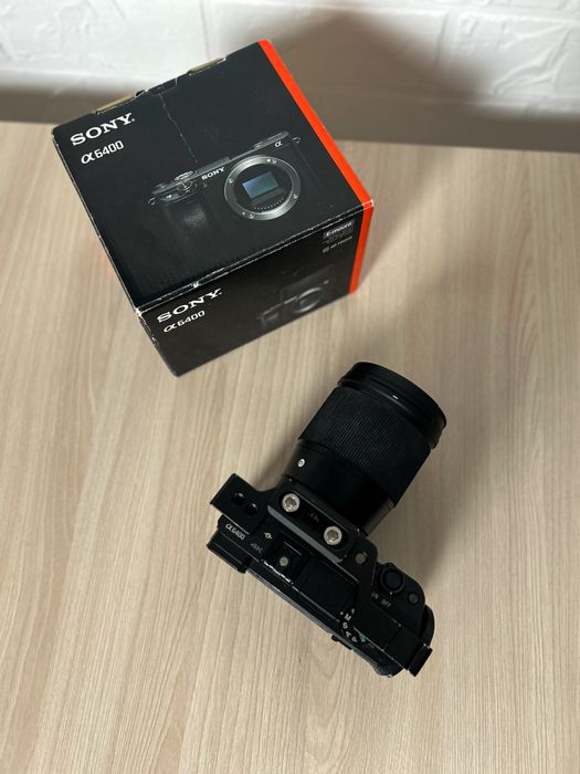 Фотоаппапат Sony a6400 + обьектив sigma 1.4 32