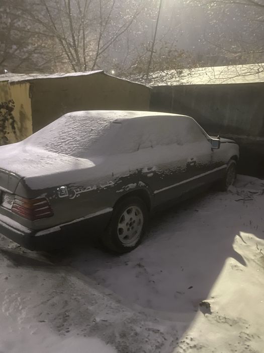 W124 мерседес по запчастям