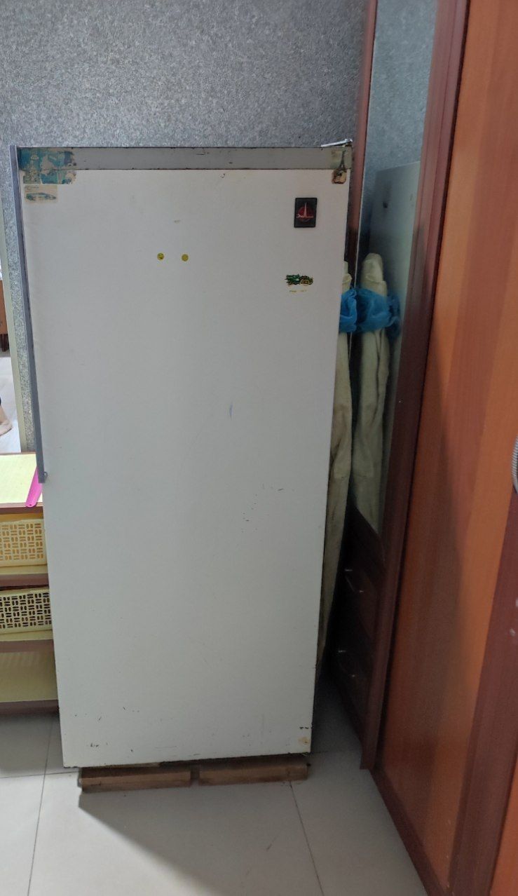 Продается Холодильник ЗИЛ Москва большой