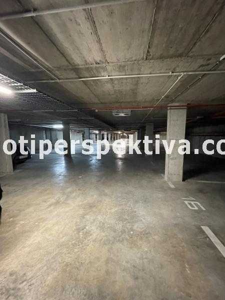Продава се Гараж / Паркомясто в Пловдив, Тракия - 15 кв.м за 800 €/кв.м - Снимка #1