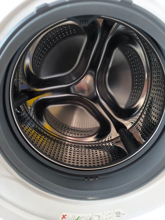 Пералня Беко 
Model: WTV 6633 BO