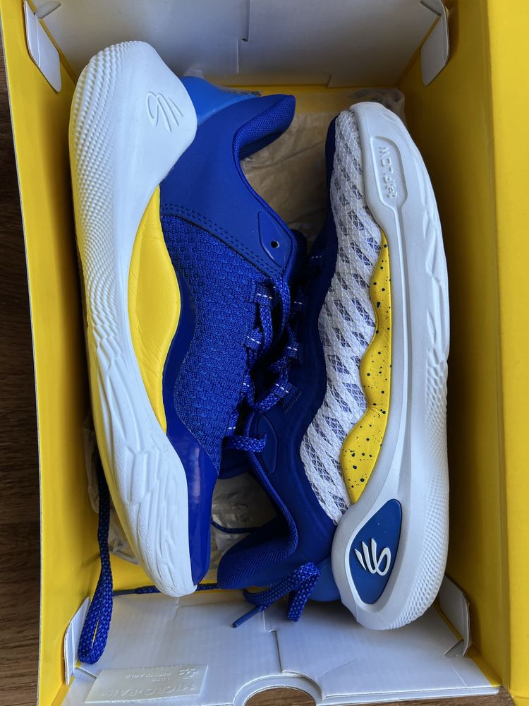 Curry 11 dub nation обувки
