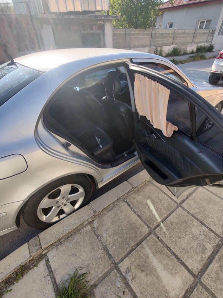 Мерцедес  Е 270 Авангард