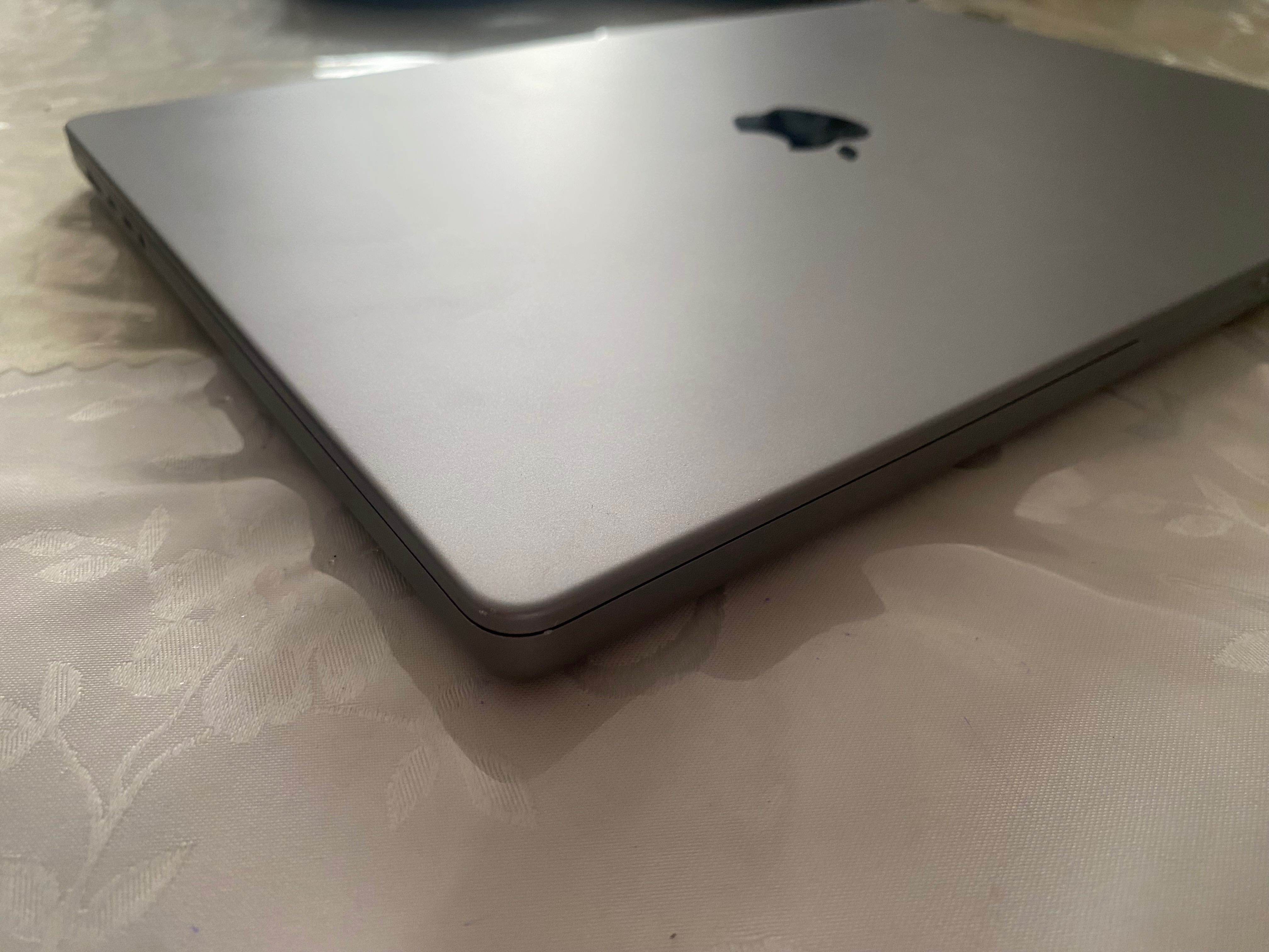 Macbook pro M1 max 32gb 1tb