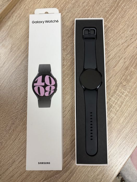 Часы Samsung Galaxy Watch6