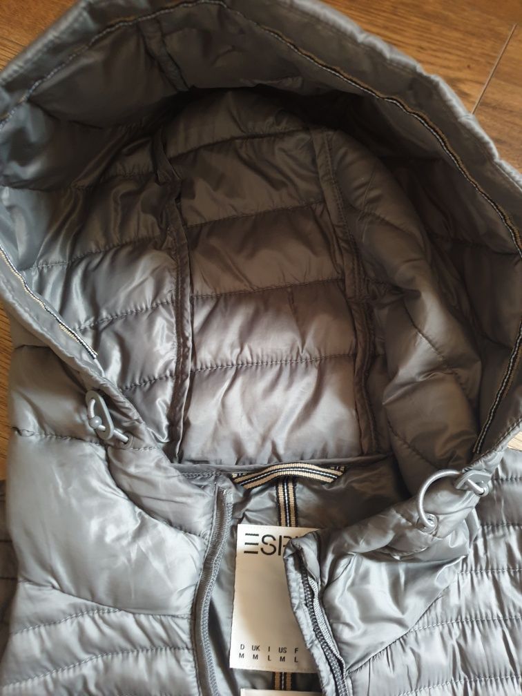 Пролетно яке Esprit