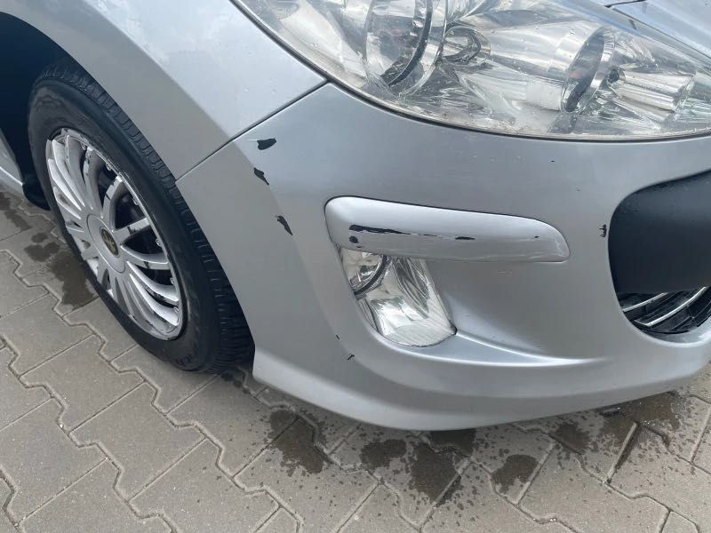 Peugeot 308 1.6 бензин