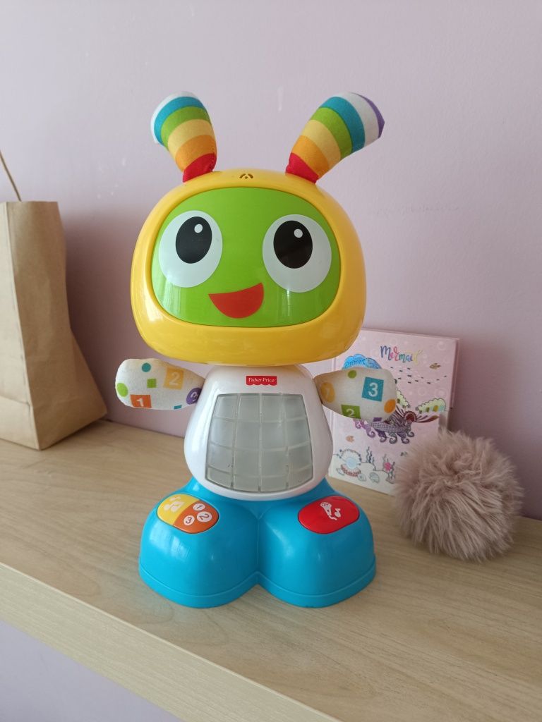 Робота на Fisher Price