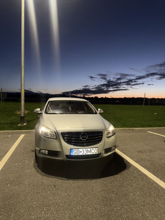 Opel Insignia 2010