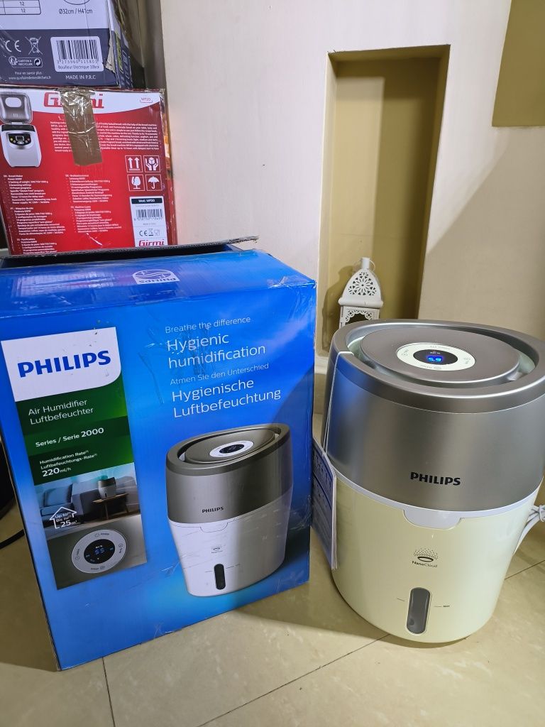 Umidificator de aer Philips, 2 L 220 ml/h Tehnologie NanoCloud