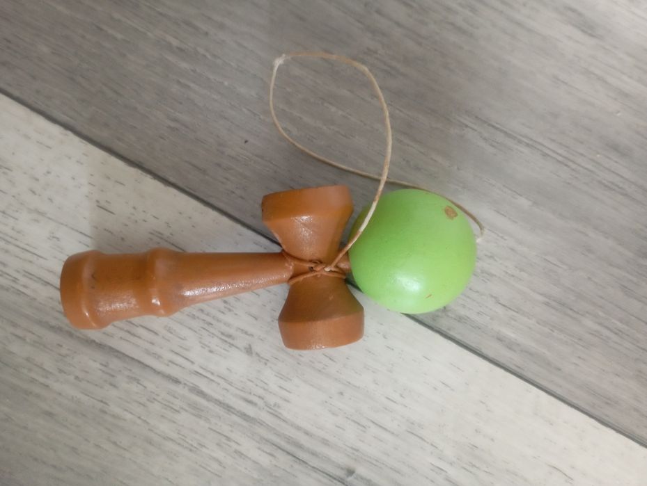 kendama mica de colecție nu se mai fabrica