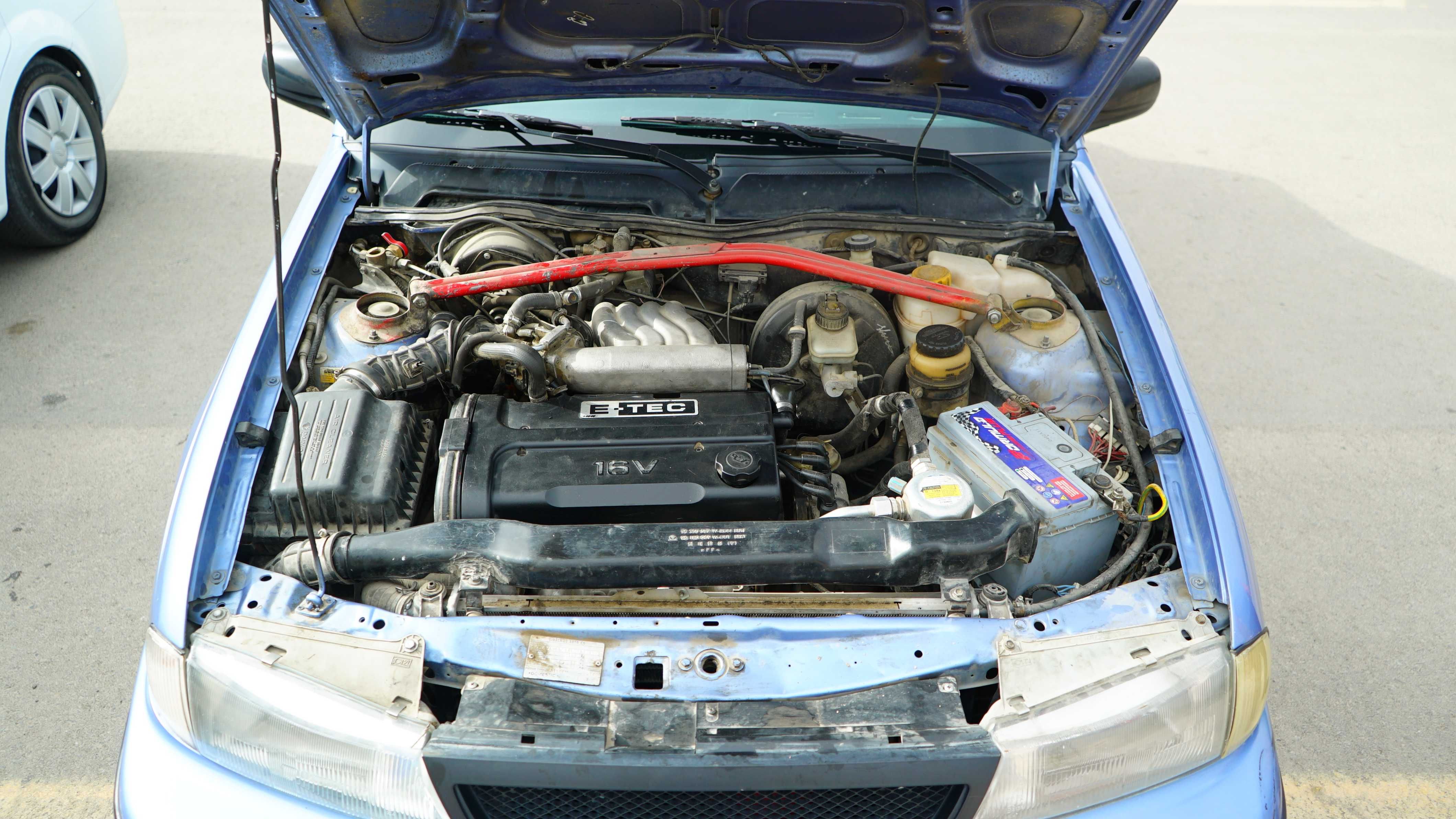 Nexia 1 DOHC  sastayanasi zor