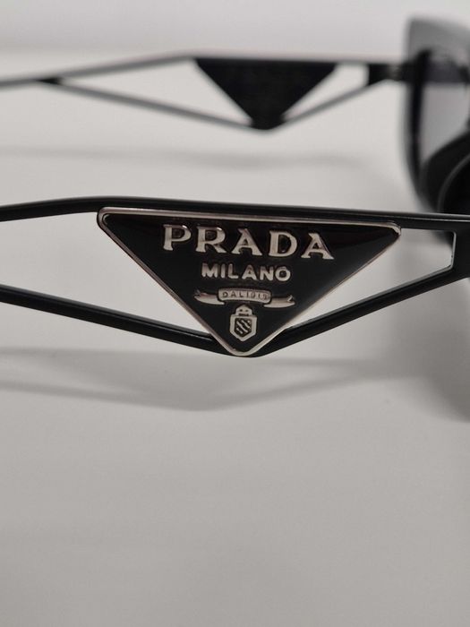 Ochelari de soare Prada Negru/Alb