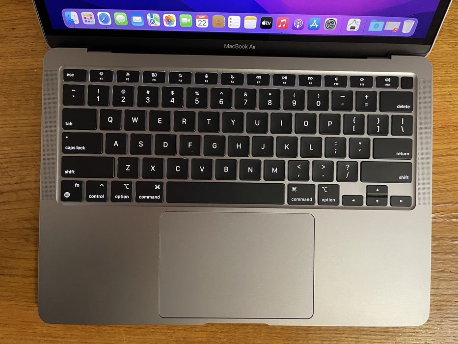 Macbook Air M1 8/256   7 sikl 100% yomkost