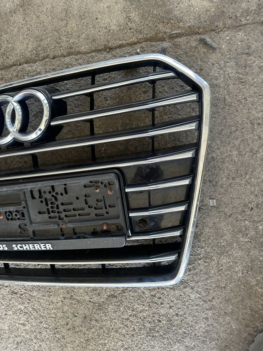 Audi A6 C7 предна маска Оригинална