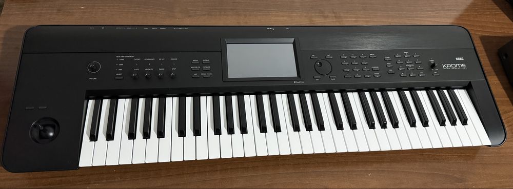 Korg Krome 100% Янгидай