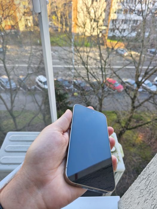 iPhone 14 pro 256 GB  Gold