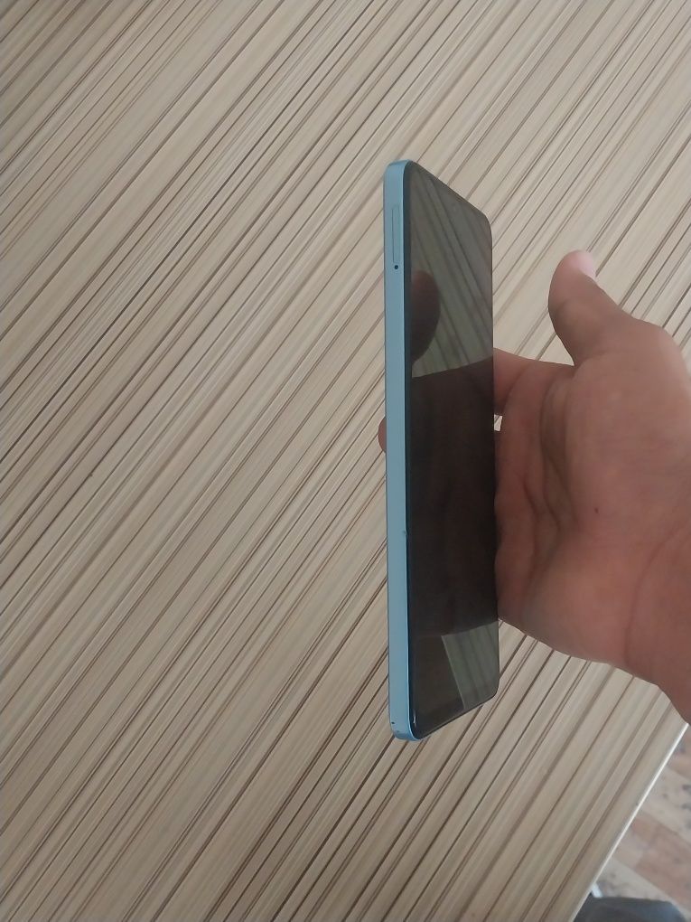 Redmi not 12 holati yaxshi
