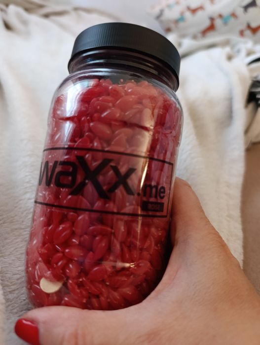 Ceara waxx culoare rosie