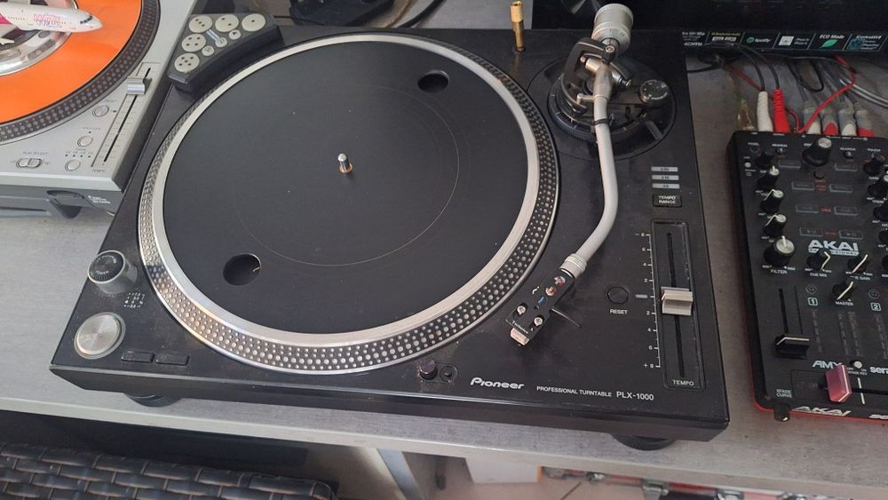 Platane Pioneer PLX 1000