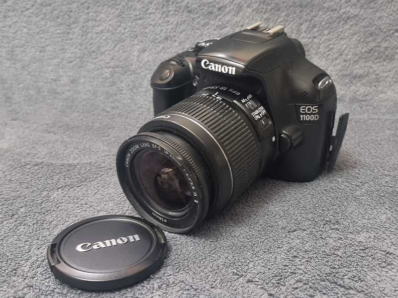 Aparat Foto Canon EOS 1100D, Geantă, Încărcător, Baterie, Cablu, Card