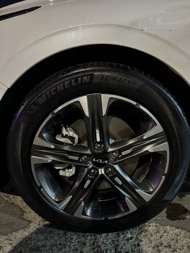 Продаю свою Kia K5 GT Line +