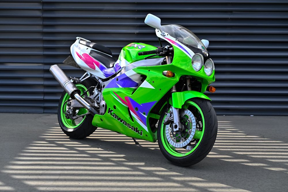 Se vinde Kawasaki ZXR750 L3