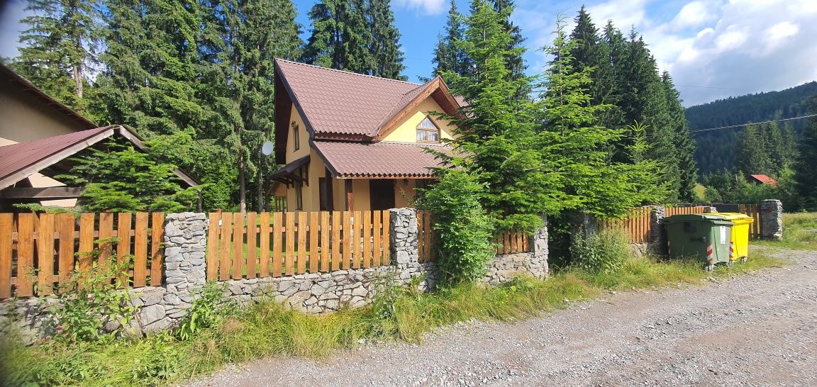 Cabana de inchiriat la munte cu ciubar  Arieseni Apuseni