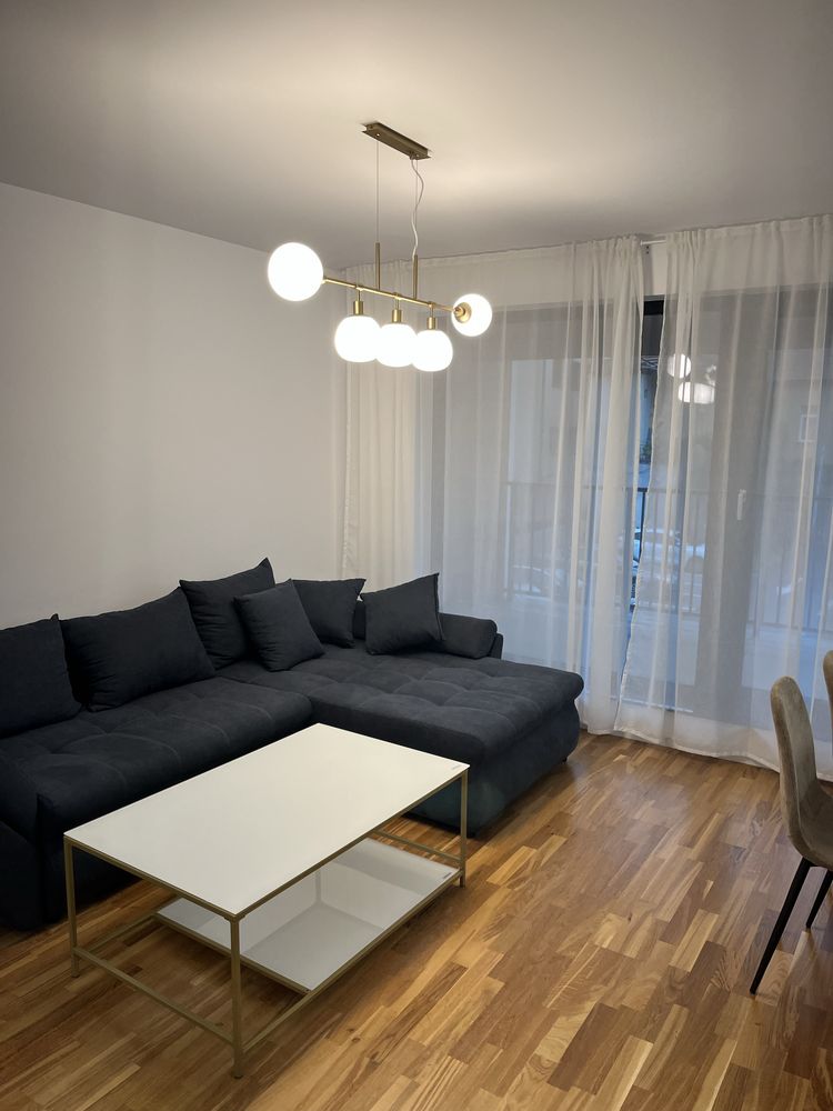 Apartament 2 cam. Sc. B Cosmopolit T. Grozăvescu