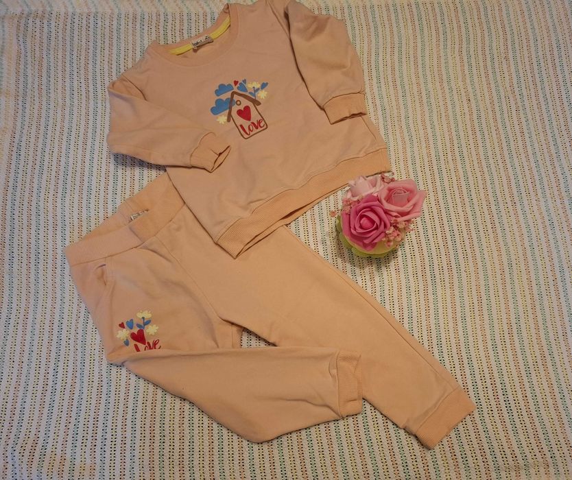 Дрехи за момиче 86-92