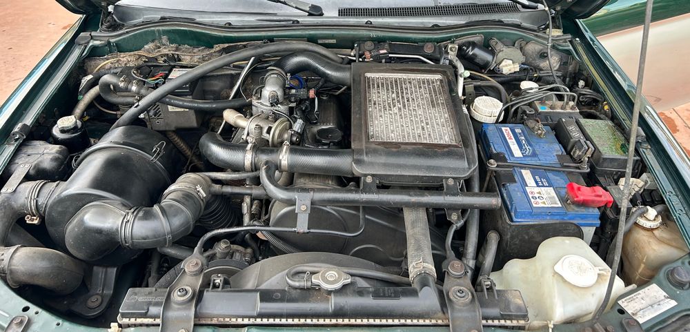 Mitsubishi L200 2005