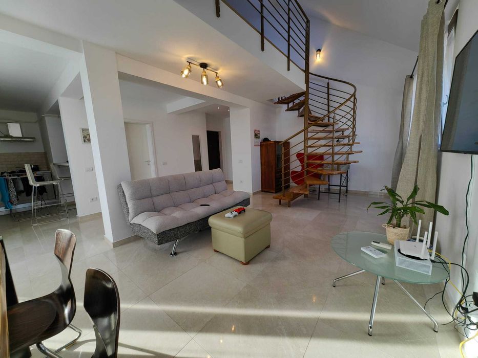 Proprietar inchiriez apartament tip penthouse Buziasului-Ciarda Rosie