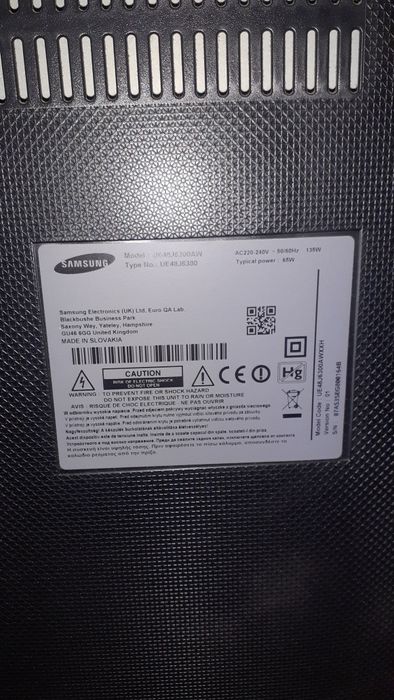 SAMSUNG телевизор 48 инча.