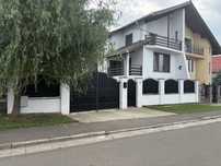 Casă de Vânzare(Duplex)