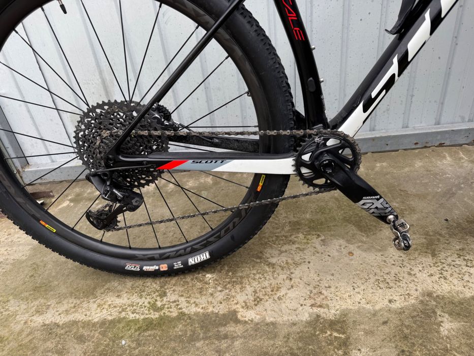 Scott Scale 930 full carbon, roti carbon