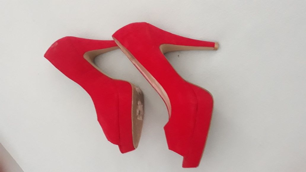 Sandale EPICA DIN PIELE moderne si Pantofi rosu din Catifea moderni