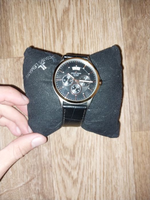 Часы jacques lemans