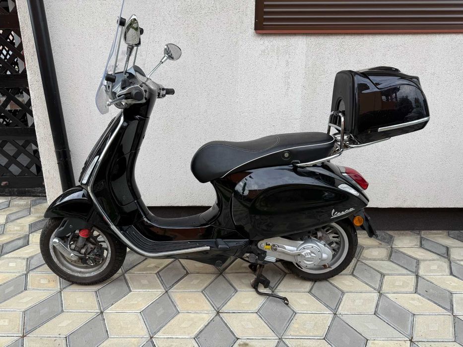 Scuter Piaggio Vespa Sprint 50cm