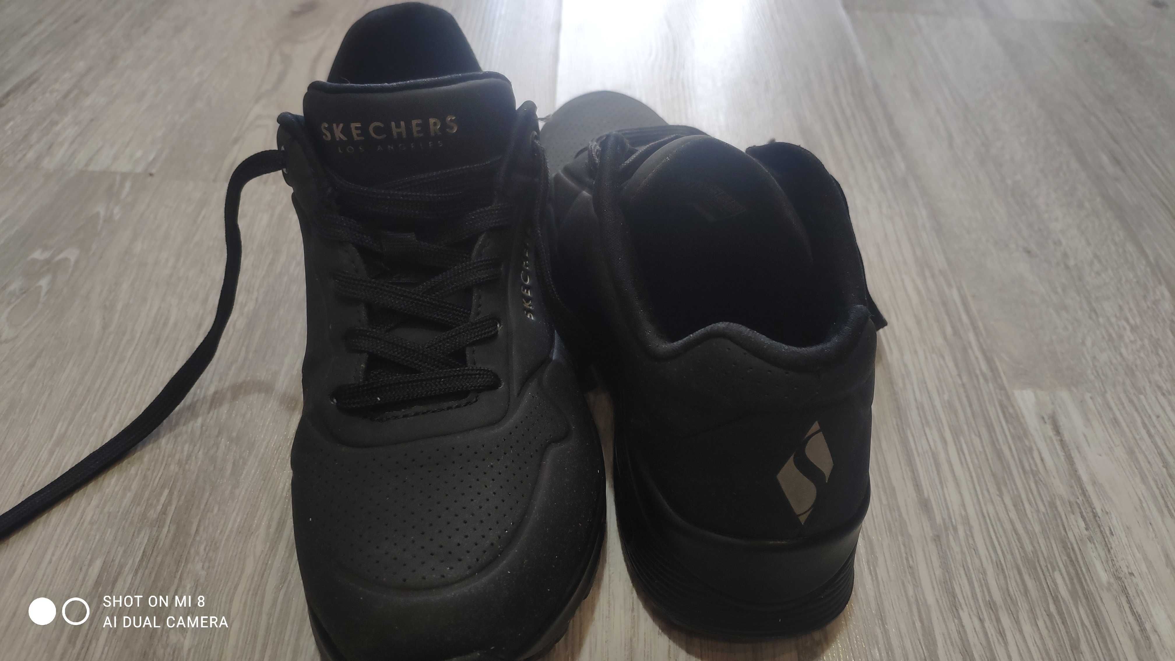 SKECHERS Uno Stand on Air Маратонки