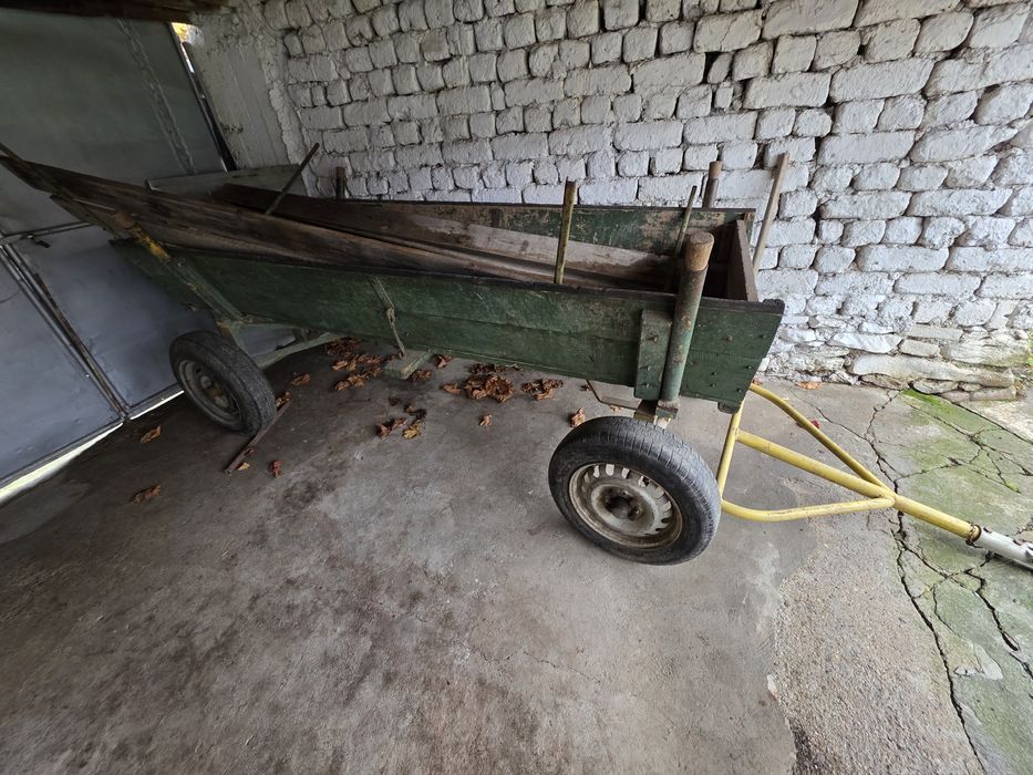 Каруца с теглич за автомобил