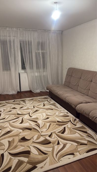 2х комнатная квартира Ломова 141