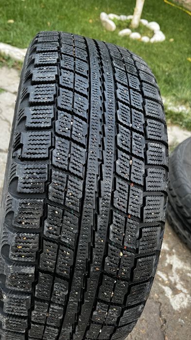Покрышки зимние и летние R15