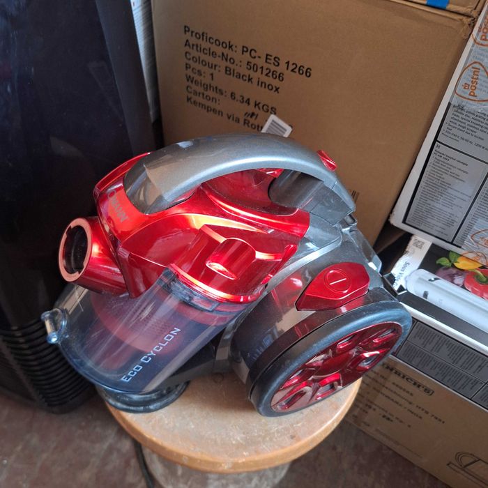 Прахосмукачка с контейнер внос от Германия