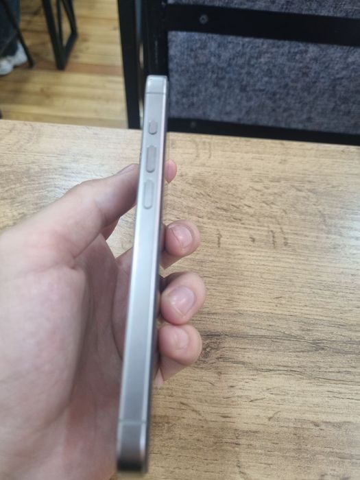 Iphone 15 pro LL/A 128 GB 89%