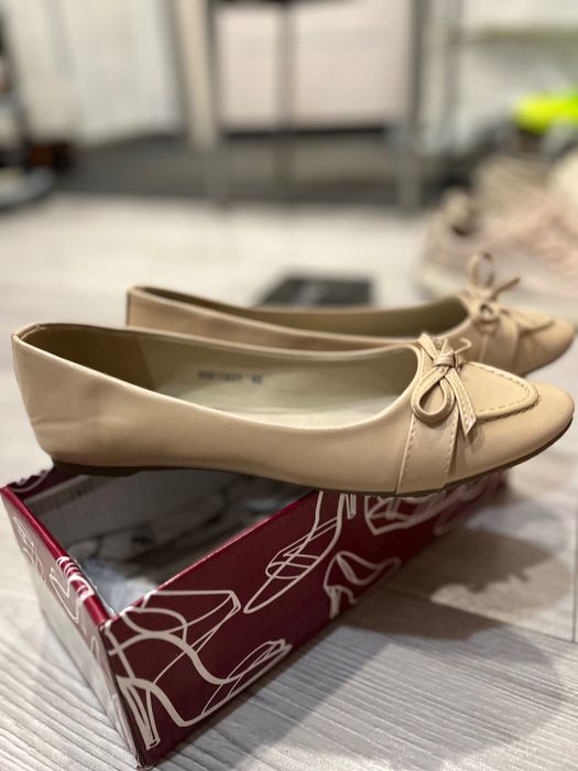 Продам новые балетки